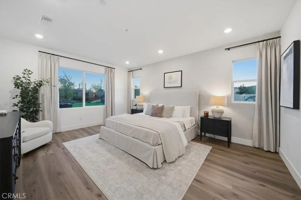 42949 56th Street W, Lancaster, California 93536 home-pic-17